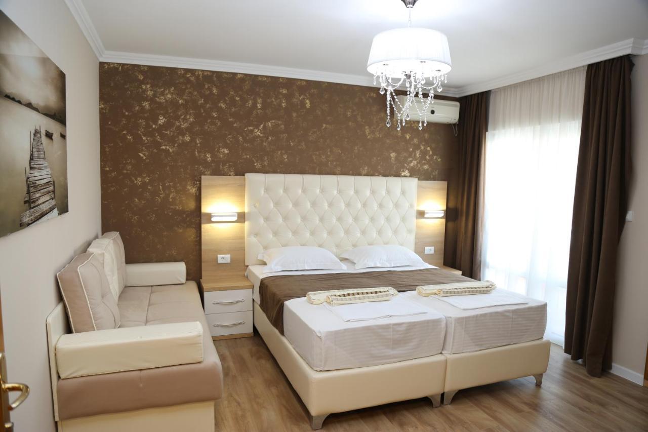 Metropolis Hotell Ulcinj Eksteriør bilde