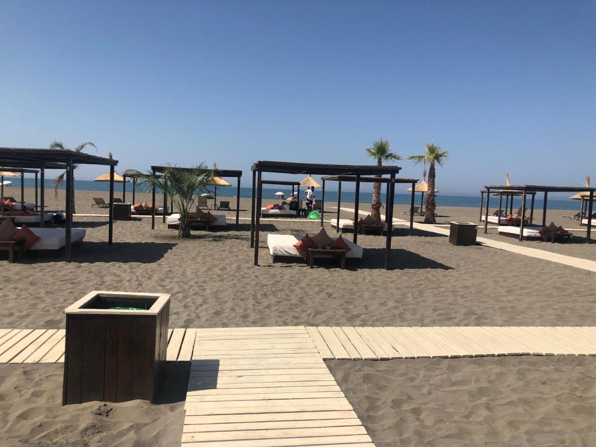 Metropolis Hotell Ulcinj Eksteriør bilde